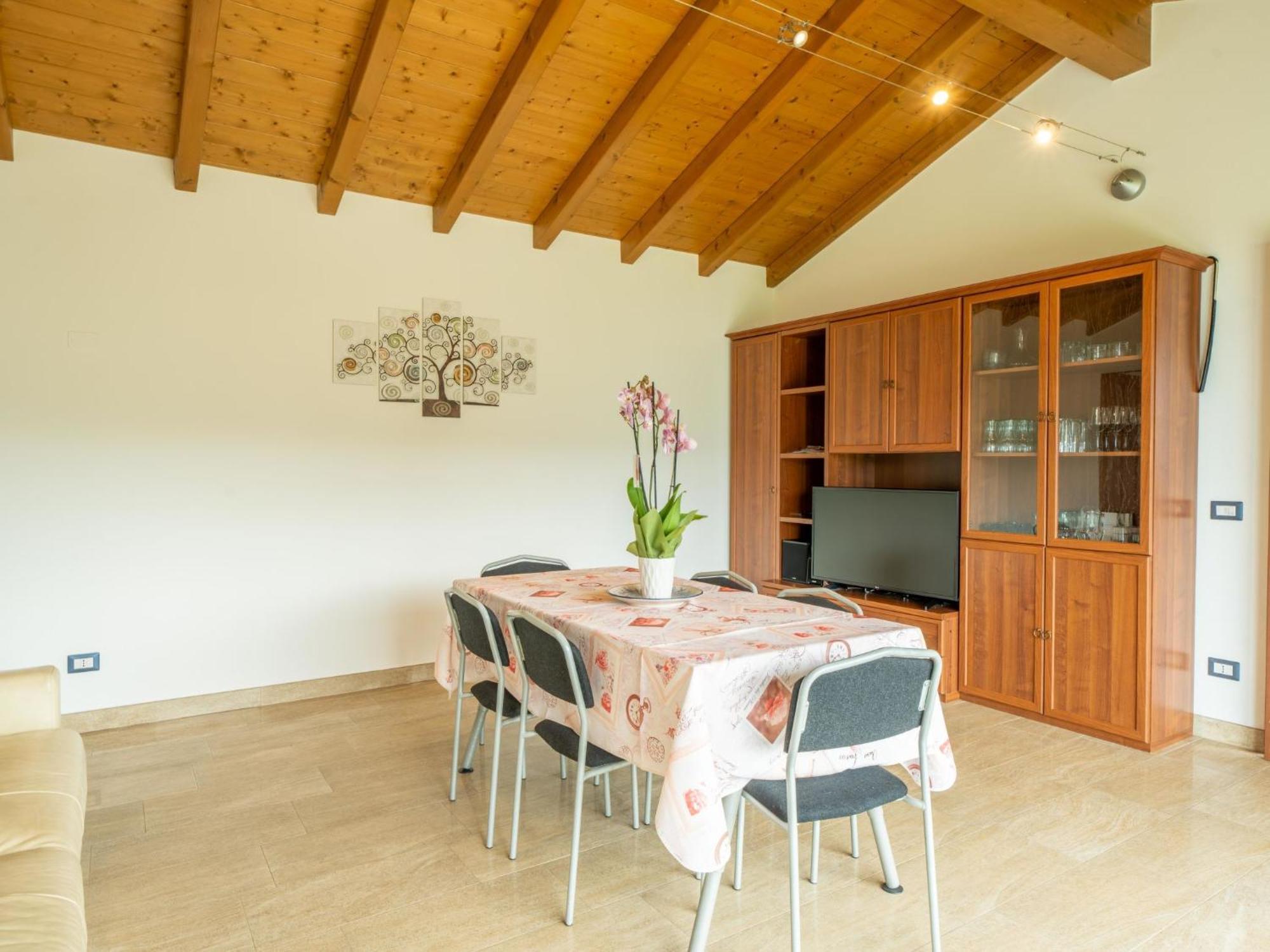 Apartment Tondo-2 By Interhome Castelveccana Kültér fotó